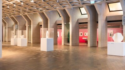 High ceiling architecture of a large gallery space